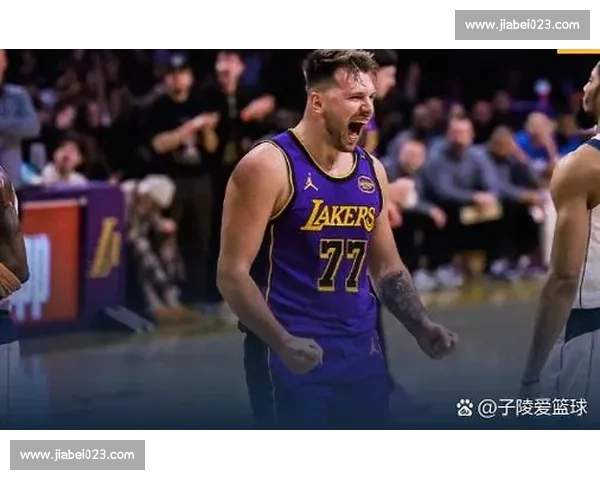 CBA联赛焦点战最新赛况回顾NBA湖人险胜独行侠欧冠赛程激战一触即发