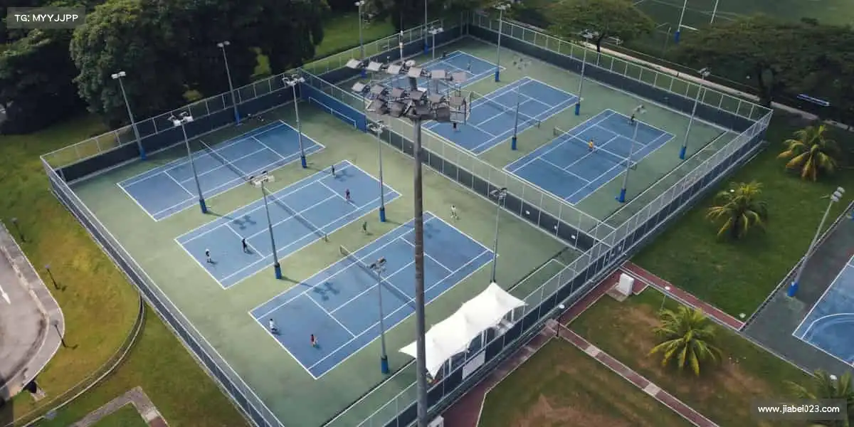 米兰官网🏒冰刀划过冰面，热血点燃赛场 —— 用热爱，书写你的体育故事！